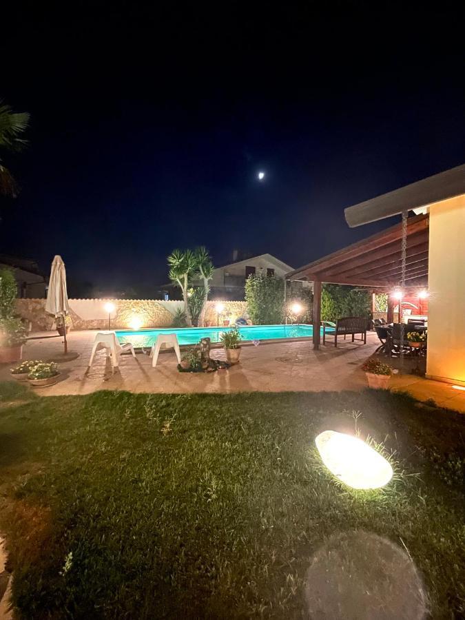 Villa Valentina Treglio Exterior photo